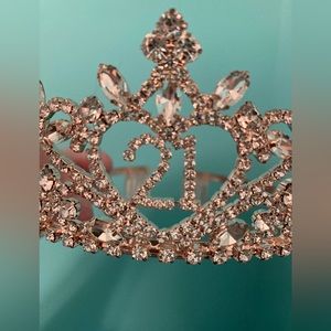 21 tiara